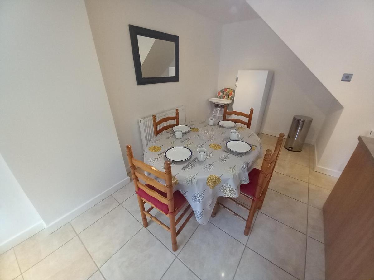 Leominster 3 Bedroom House Parking Garden Private Extérieur photo